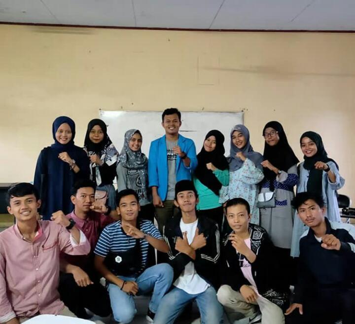 Pelatihan Public Speaking