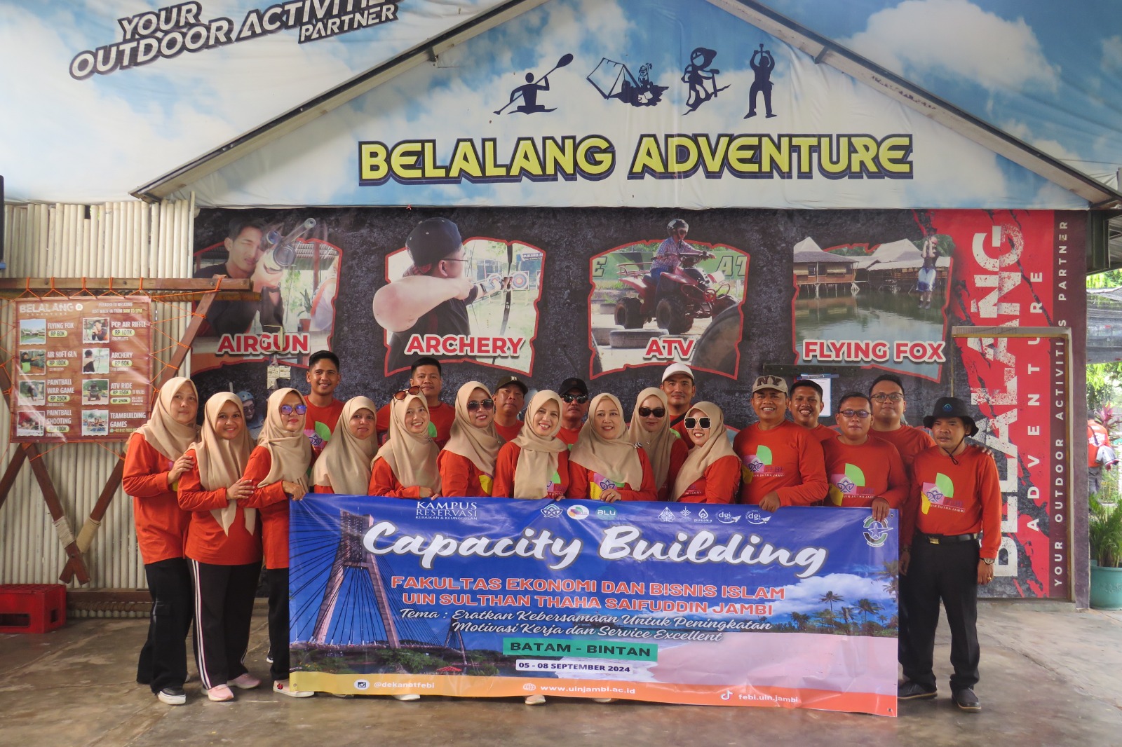 Upaya Membangun Kekompakan Super Team FEBI UIN Sutha melaksanakan Capacity Building