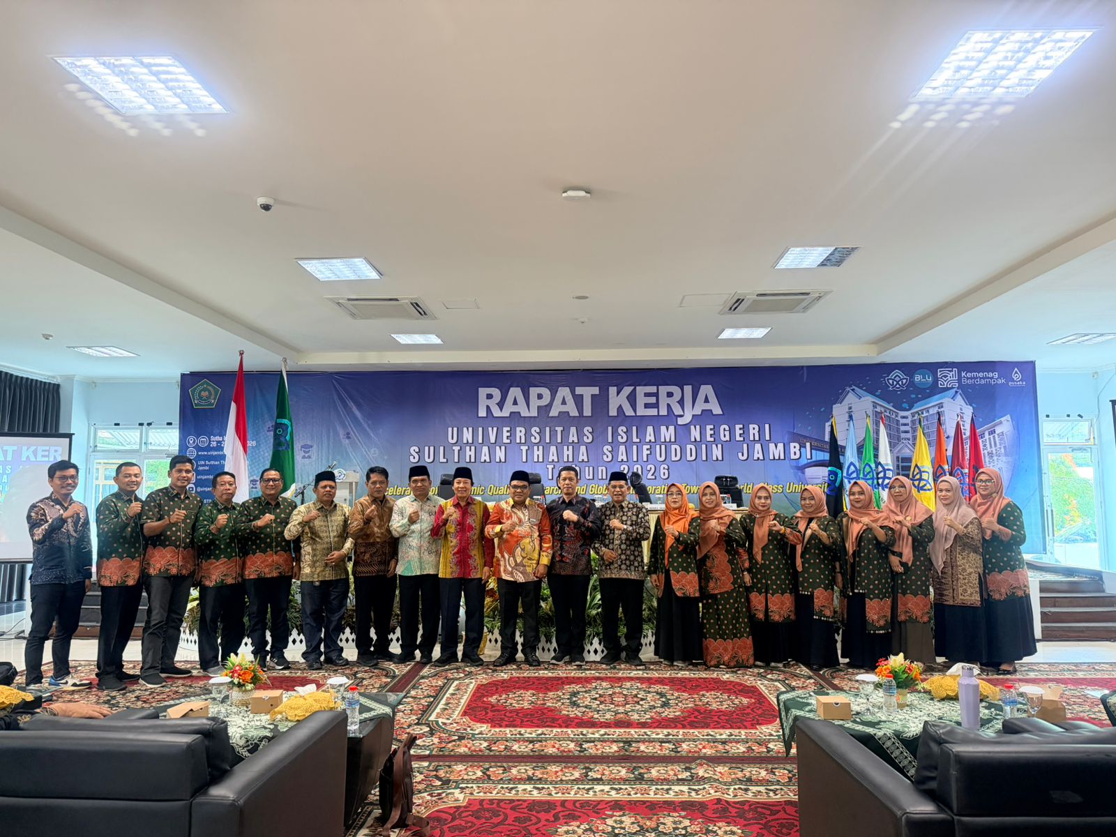FEBI UIN STS Jambi Ikuti Rapat Kerja UIN STS Jambi Selama Dua Hari, Bahas Akreditasi dan Penjaminan Mutu