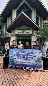 FEBI Cetarrr! Pelaksanaan KKN Internasional Jadi Bukti Komitmen Go International FEBI UIN STS Jambi